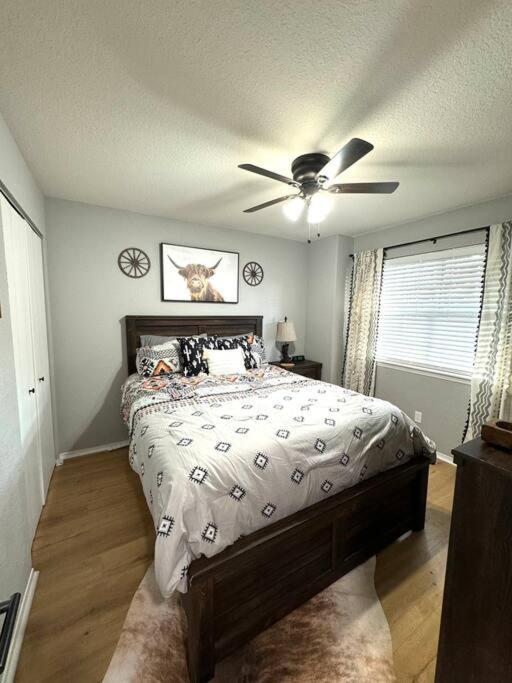 Modern Comfort: Updated Cozy Condo In Indian Point Branson Bagian luar foto